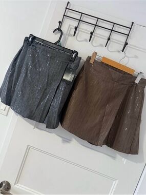 Women’s Sparkle Pinstripe Mini Skorts - Gray and Brown - Pair - Set of 2